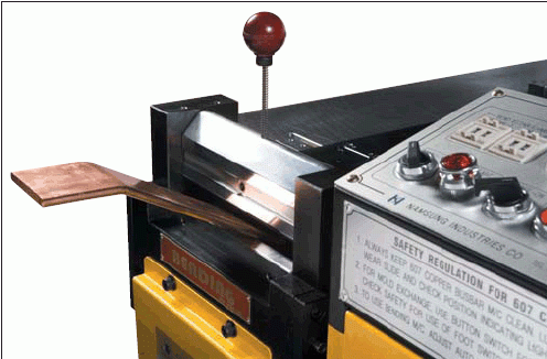 Máy gia công thanh đồng đa năng NSB 606A